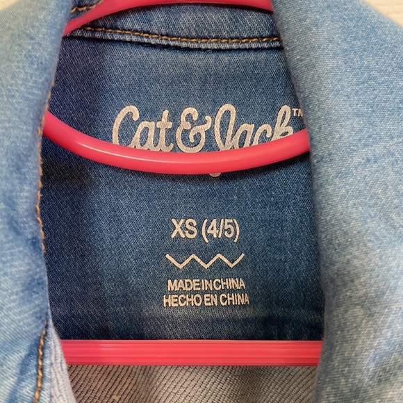 Cat and Jack girls jean jacket- size XS (4/5) - Picture 2 of 3
